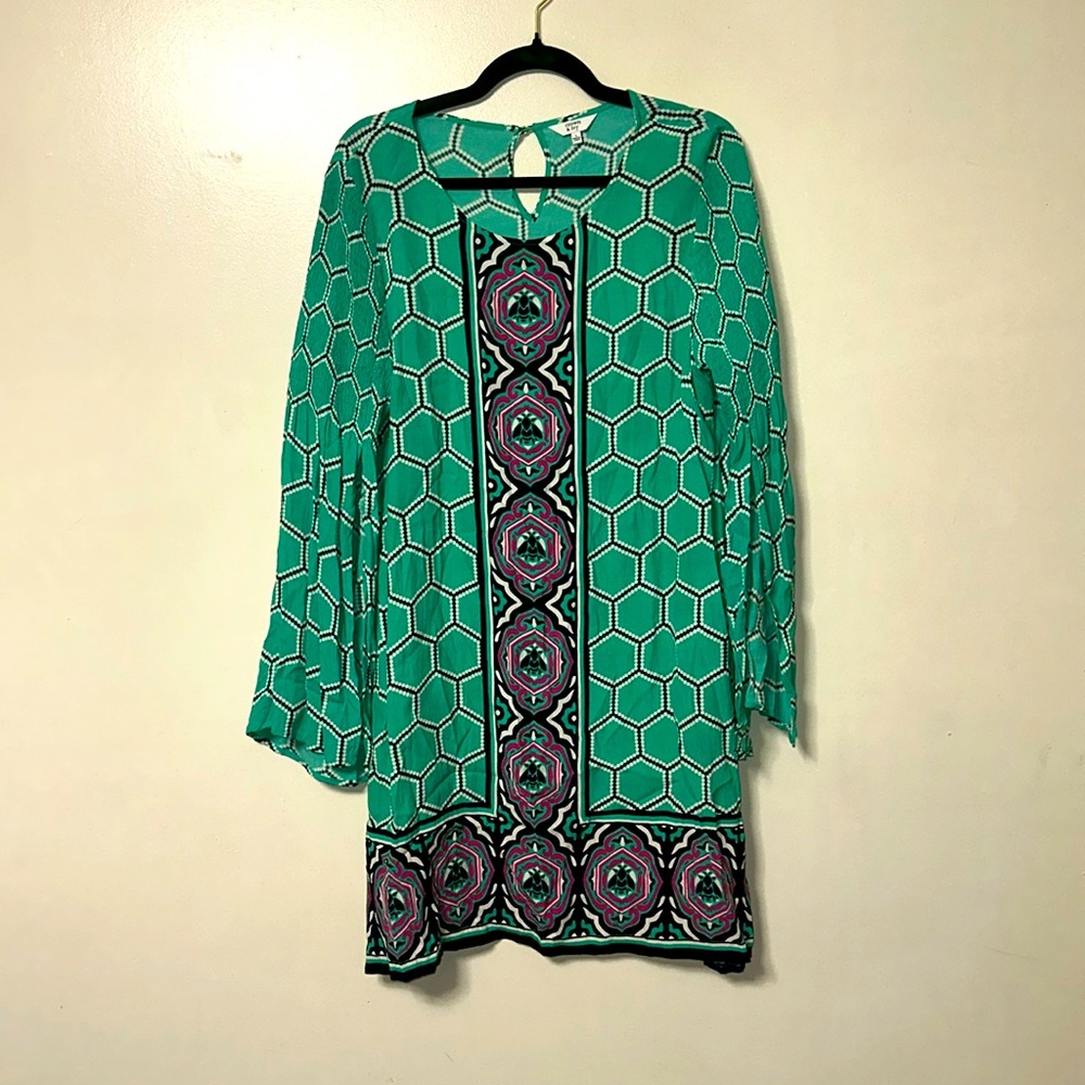 Women’s dress